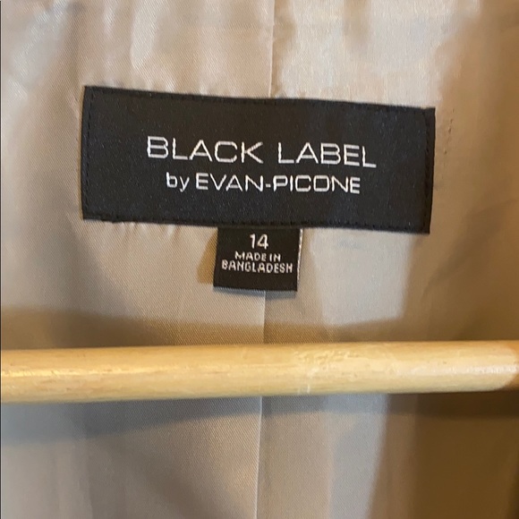 Black Label by Evan-Picone Jacket - Picture 6 of 8